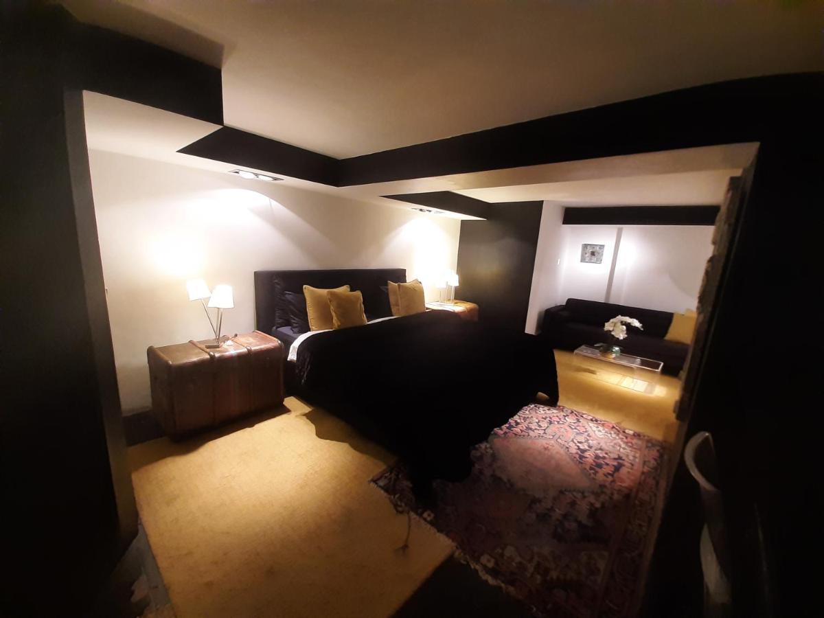 Loft Vip Apartment เลียจ ภายนอก รูปภาพ